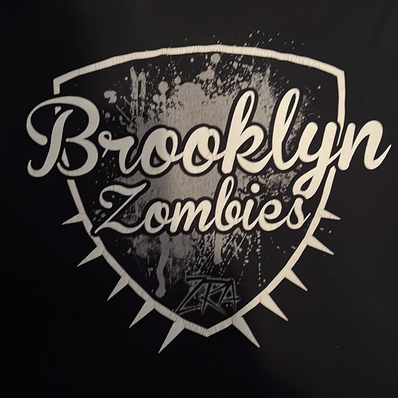 Brooklyn Zombies t-shirt - Picture 3 of 3